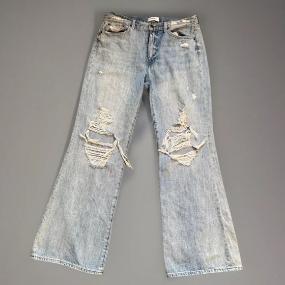 pistola Denim - Women’s Pistola wide leg, distressed jeans. Size 30